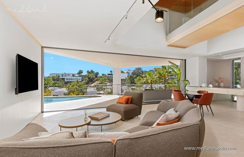 Villa in Orihuela, Valencian Community, Spain 3 - 12870987