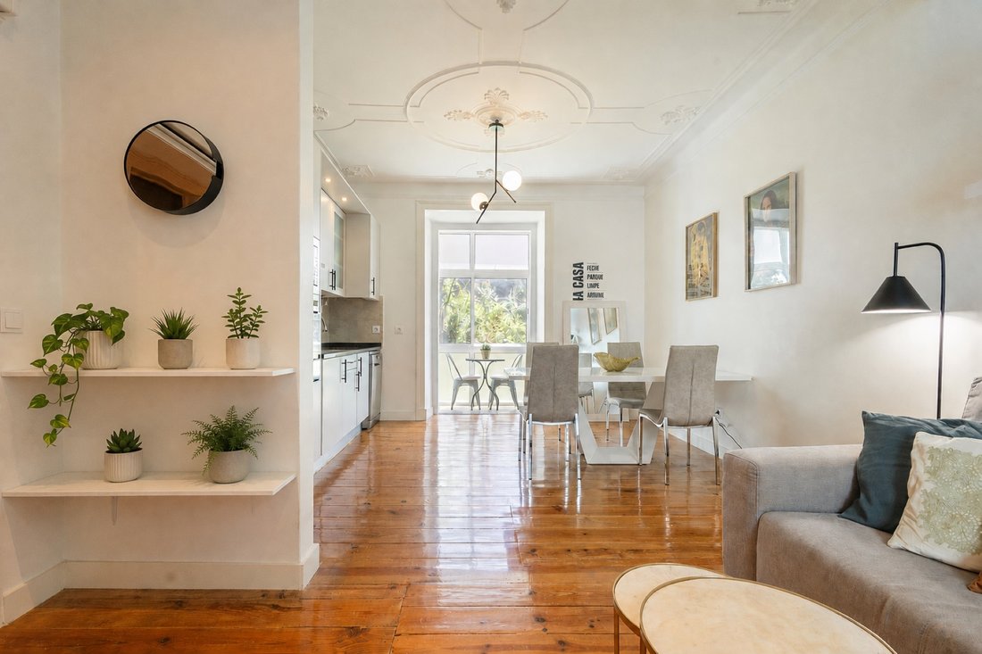 Apartment in Arroios, Lisbon, Portugal 1 - 18371111