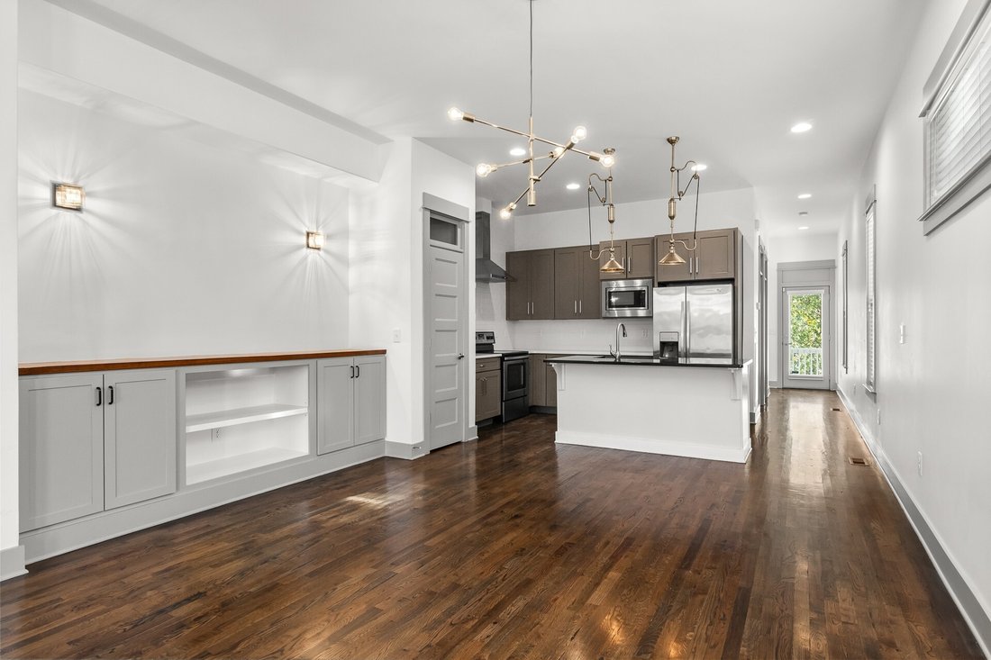 Co Op in Nashville, Tennessee, United States 1 - 18370810