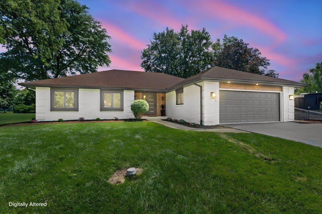 House in Naperville, Illinois, United States 3 - 18370877