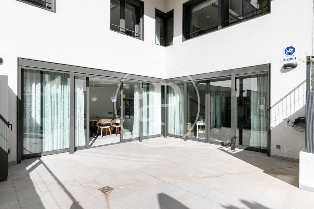 Apartment in Sarrià-Sant Gervasi, Barcelona, Spain 4 - 18371303