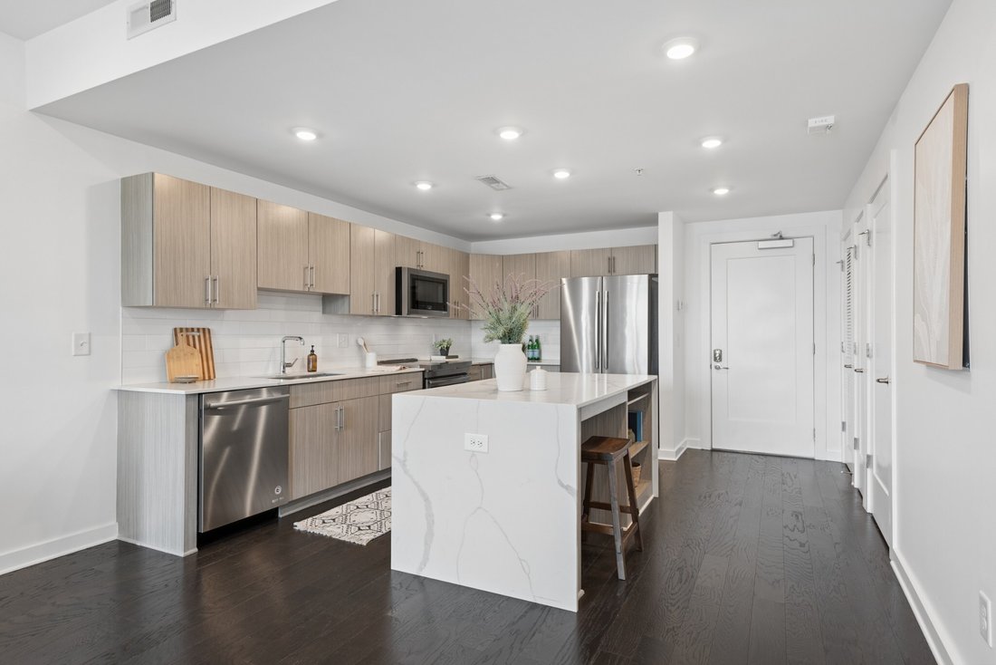 Condo in Nashville, Tennessee, United States 5 - 18370766