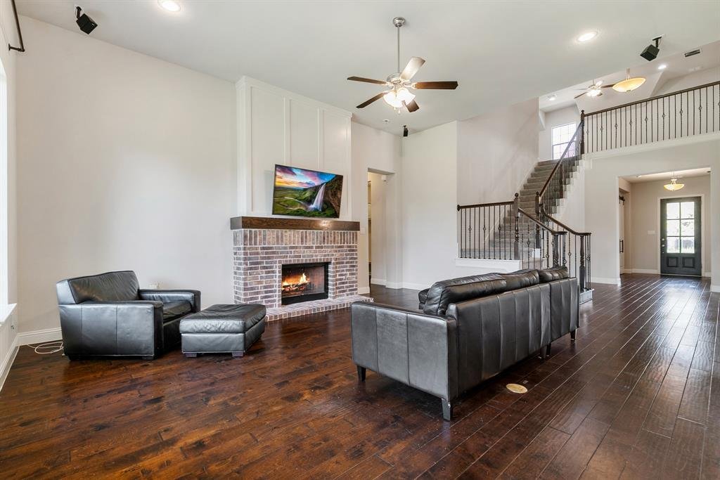 House in Little Elm, Texas, United States 5 - 18370911