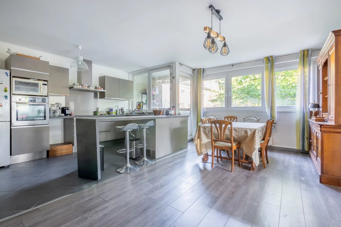 Apartment in Carrieres, Charenton-le-Pont, France 2 - 17837353