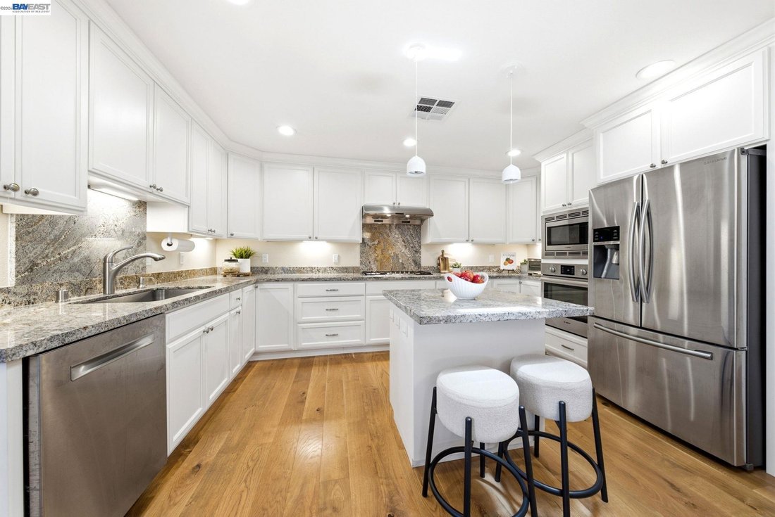 Townhouse in Walnut Creek, California, United States 3 - 18370843