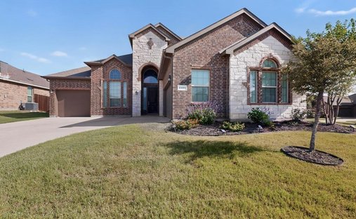 House in Arlington, Texas, United States 1