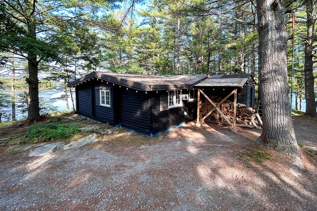 Georgian Bay, Ontario, Canada 1 - 18371092