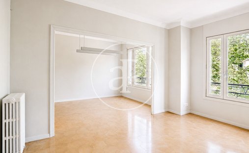 Apartamento en Eixample, Barcelona, España 1