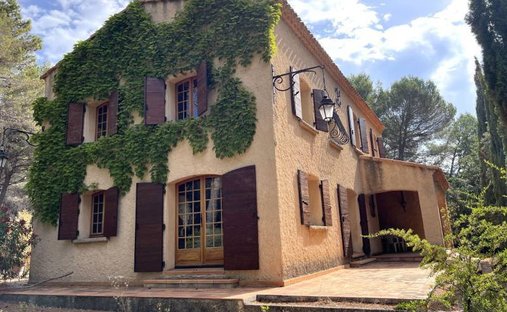 Estate in Centre, Lambesc, France 1