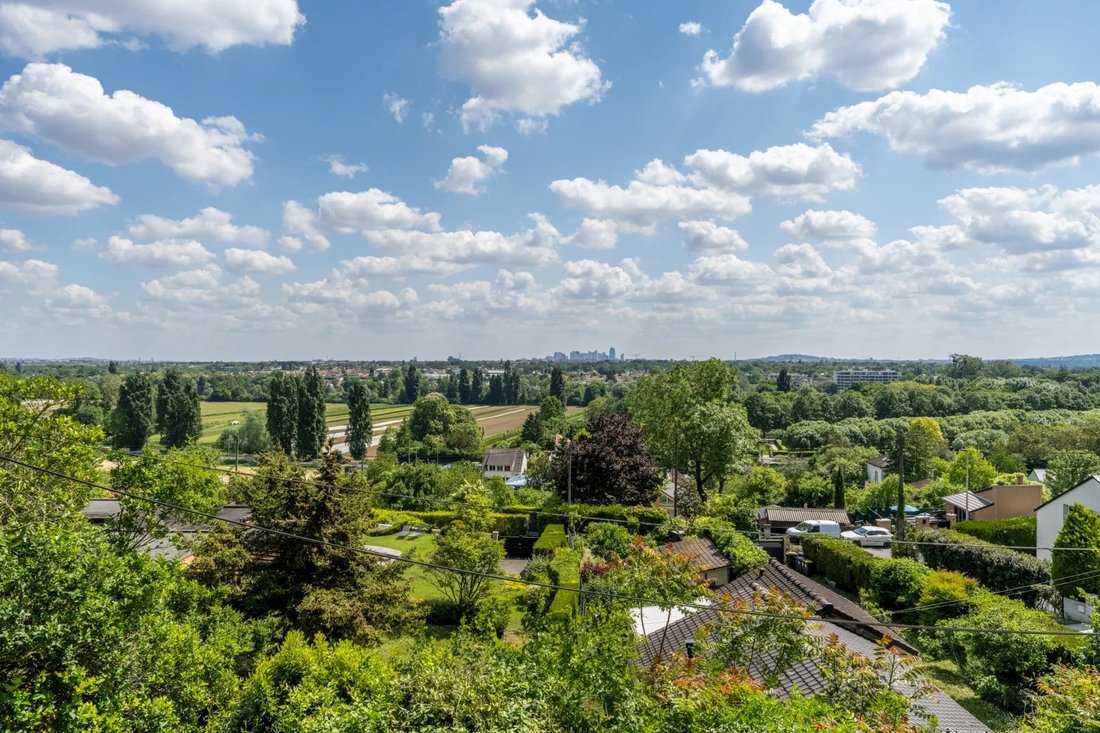 House in Sud, Le Mesnil-le-Roi, France 5 - 15677372