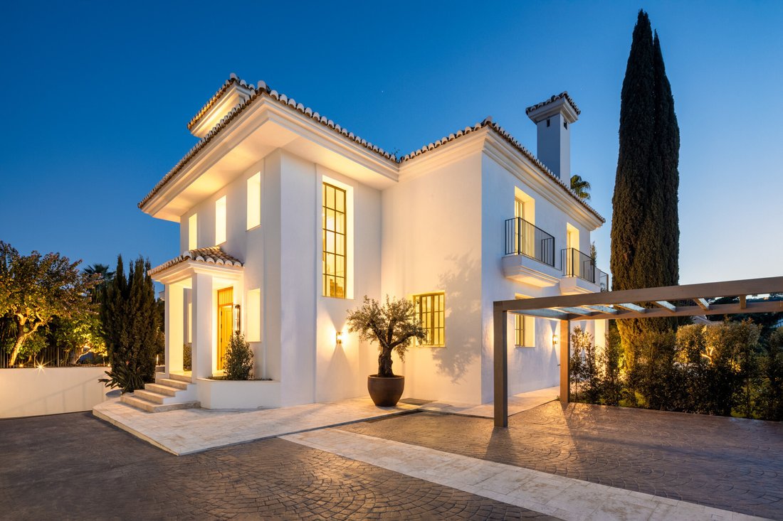 Villa in Marbella, Andalusia, Spain 1 - 18371161
