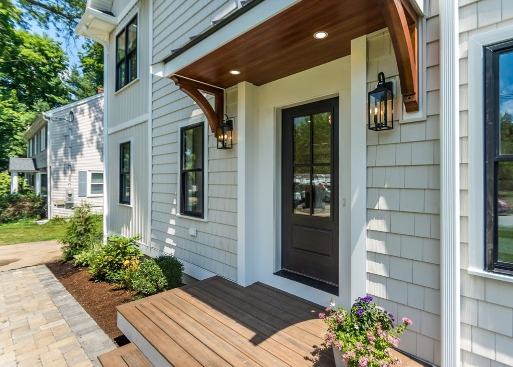 House in Waltham, Massachusetts, United States 2 - 18371280