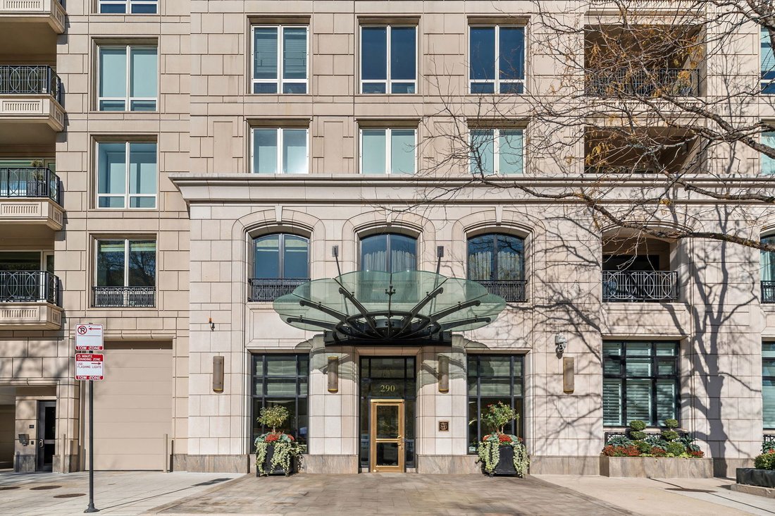 Condo in Chicago, Illinois, United States 1 - 18370840