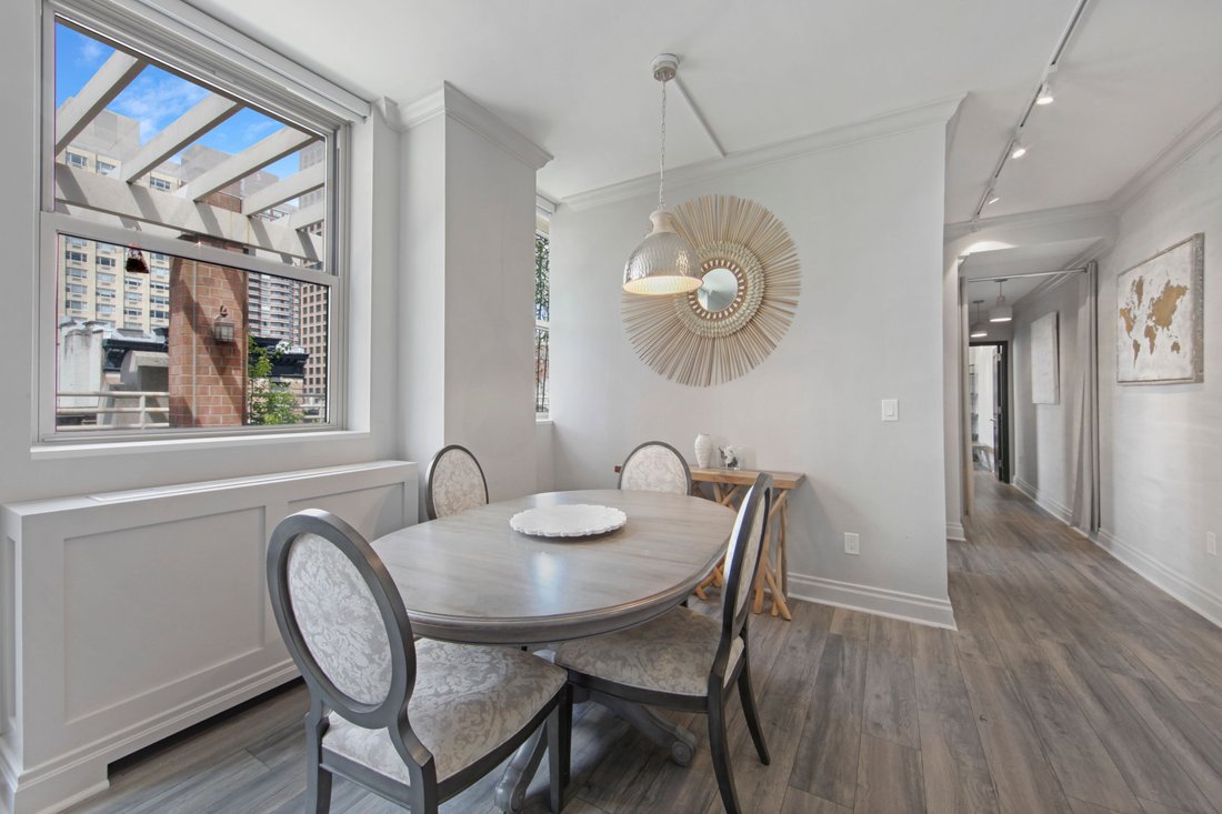 Condo in New York, New York, United States 3 - 18371291