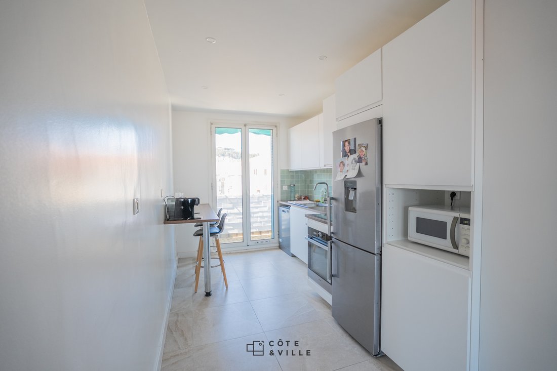 Apartment in Castellane, 6e Arrondissement, Marseille 5 - 18370797