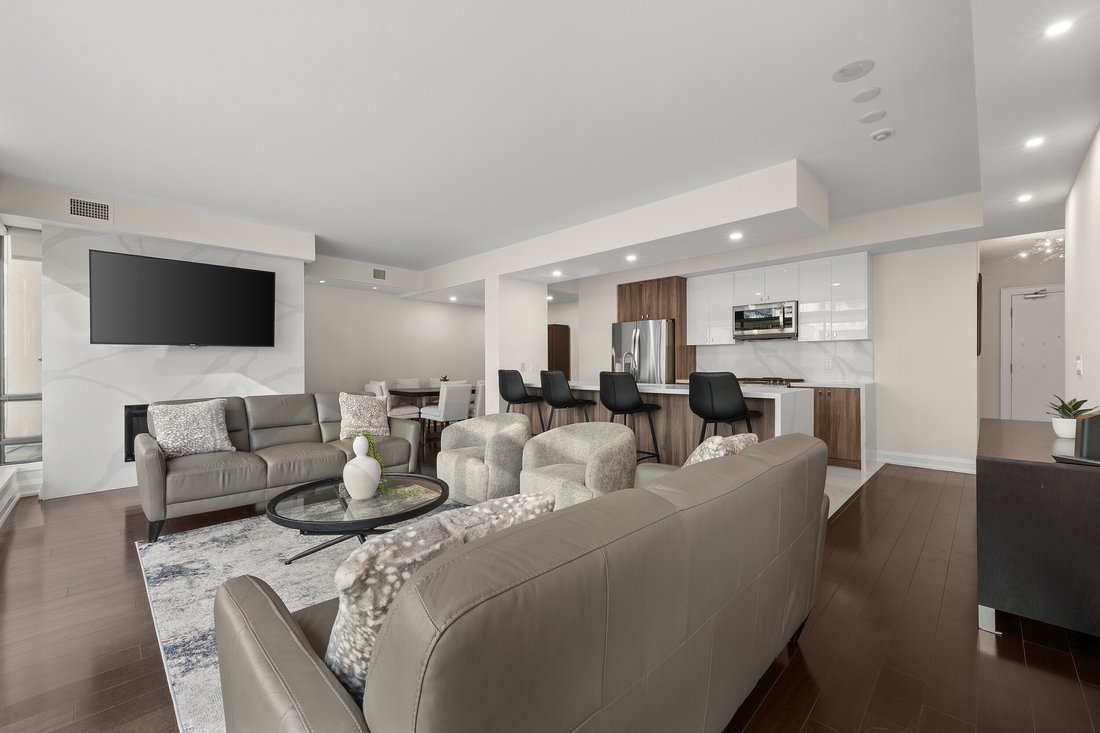 Condo in Toronto, Ontario, Canada 4 - 18371127