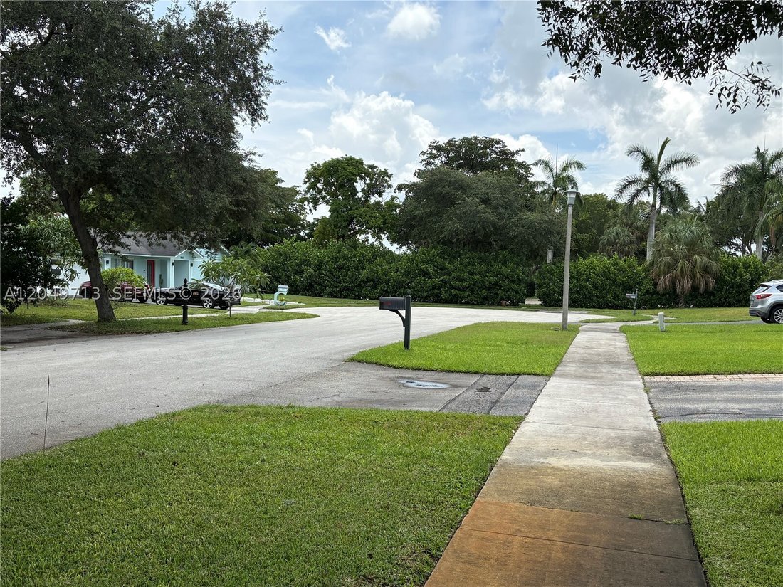 House in Davie, Florida, United States 2 - 18371013