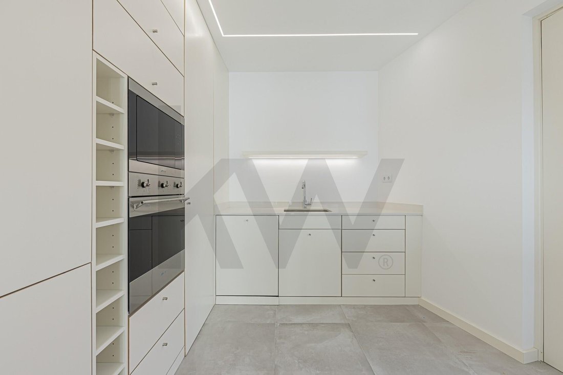 Apartment in Misericordia, Lisbon, Portugal 5 - 18370826