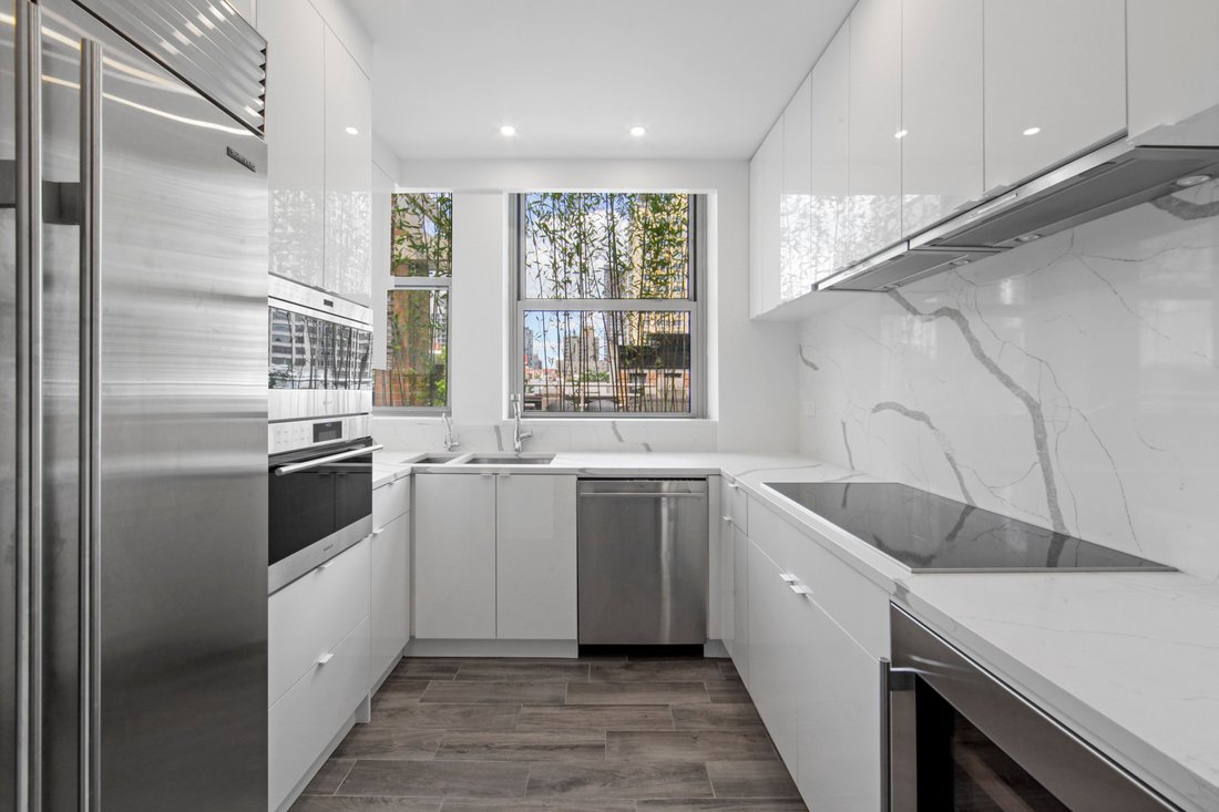 Condo in New York, New York, United States 4 - 18371291