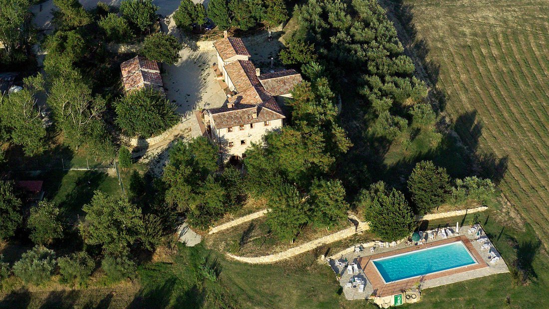 Country House in Todi, Umbria, Italy 2 - 18371038