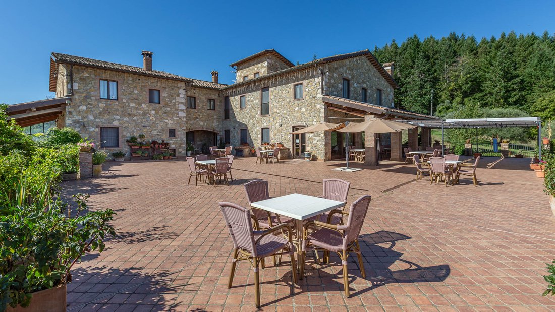 Country House in San Venanzo, Umbria, Italy 3 - 18371221