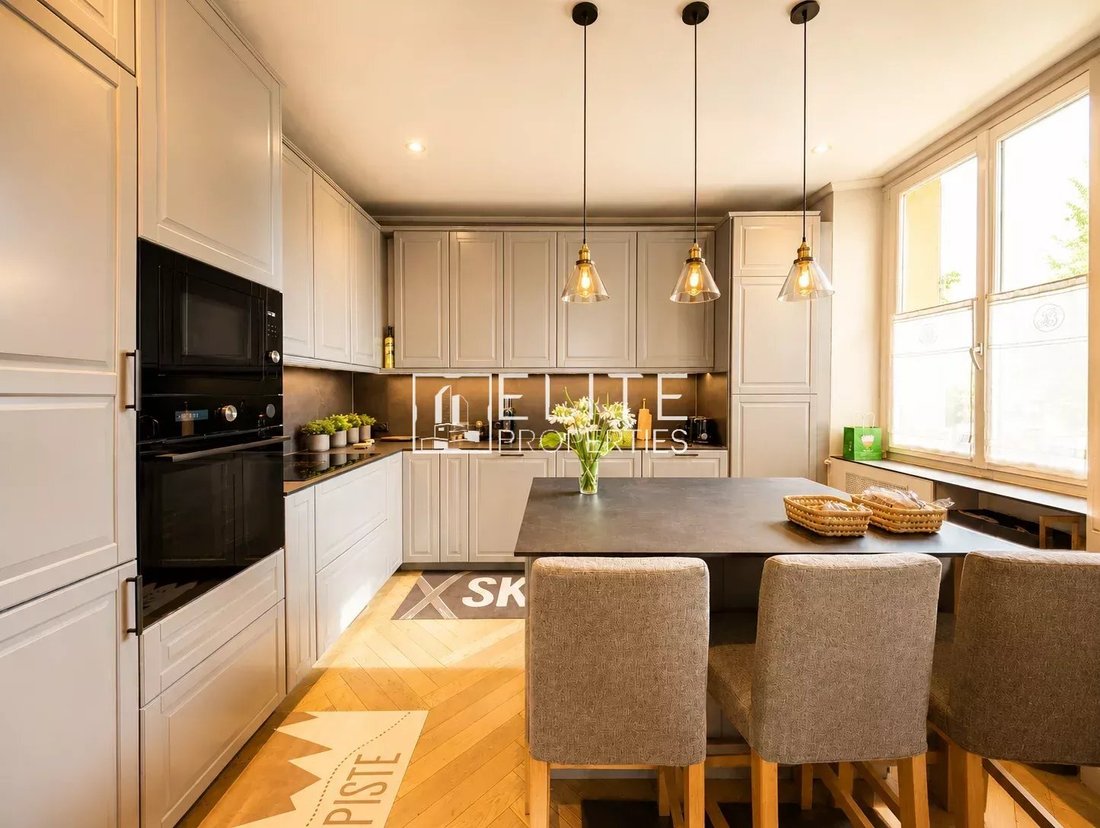 Apartment in Grasse, Provence-Alpes-Côte d'Azur, France 3 - 18371316