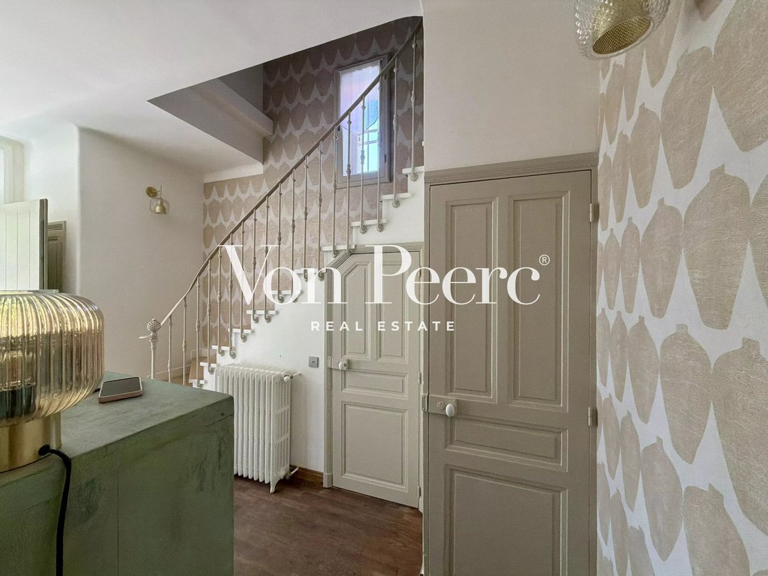 Townhouse in Saint-Rémy-de-Provence, Provence-Alpes-Côte d'Azur, France 5 - 18371329