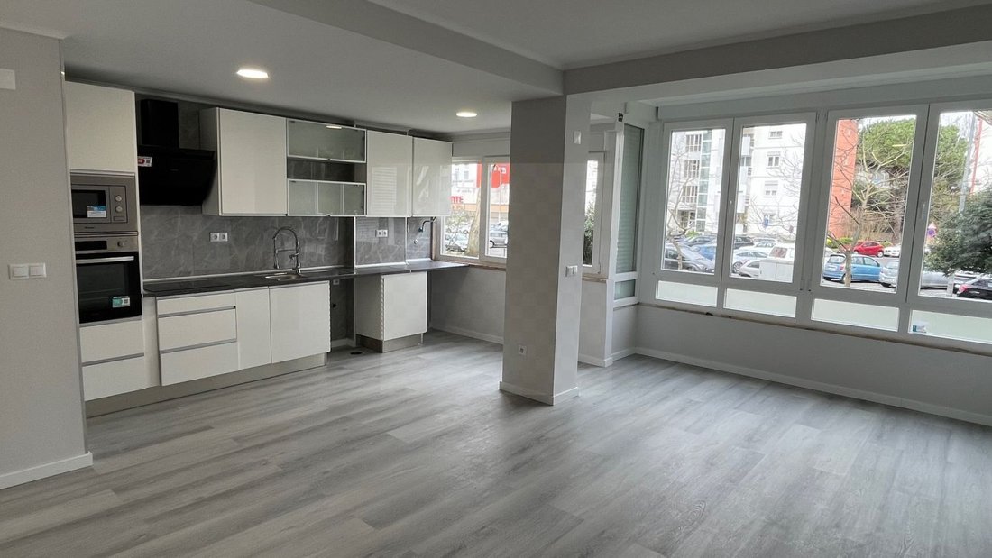 Apartment in Oeiras e Sao Juliao da Barra, Paco de Arcos e Caxias, Lisbon, Portugal 1 - 17066335