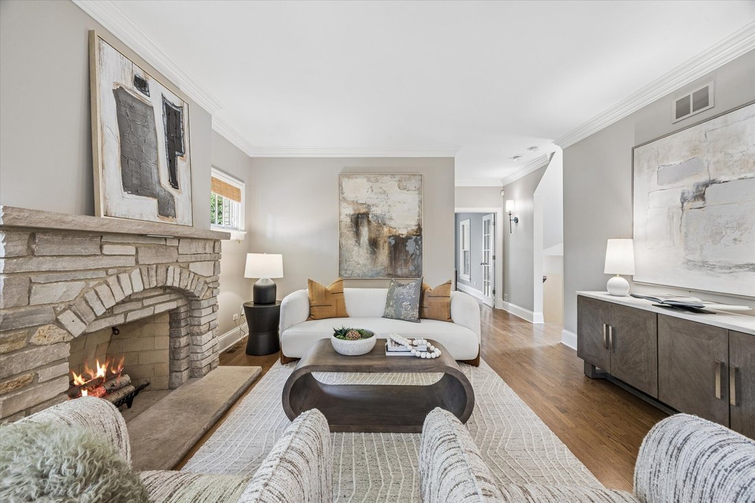 House in Hinsdale, Illinois, United States 3 - 18371436