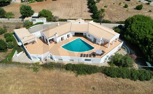 Residenza a Lagoa e Carvoeiro, Algarve, Portogallo 1