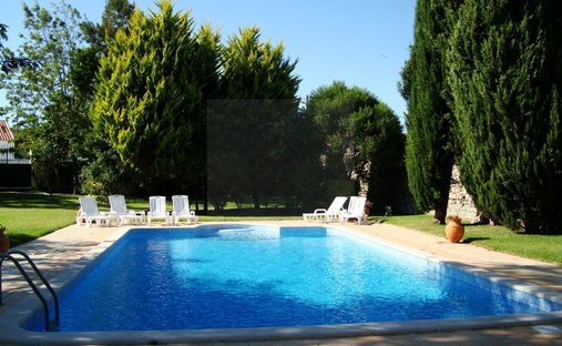 House in Rolica, Leiria District, Portugal 1
