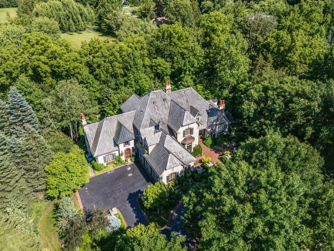 House in St. Charles, Illinois, United States 2 - 18371344