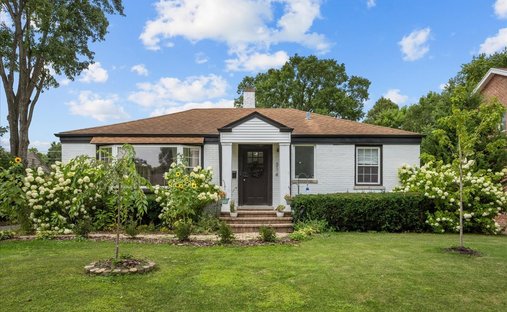House in Winnetka, Illinois, United States 1
