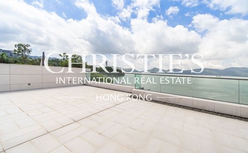 House in Hong Kong, Hong Kong 1