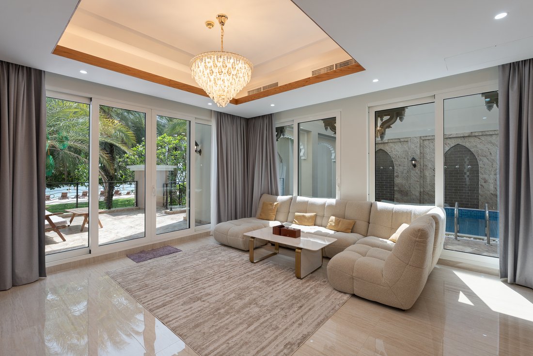 Villa in Palm Jumeirah, Dubai, United Arab Emirates 1 - 18371398