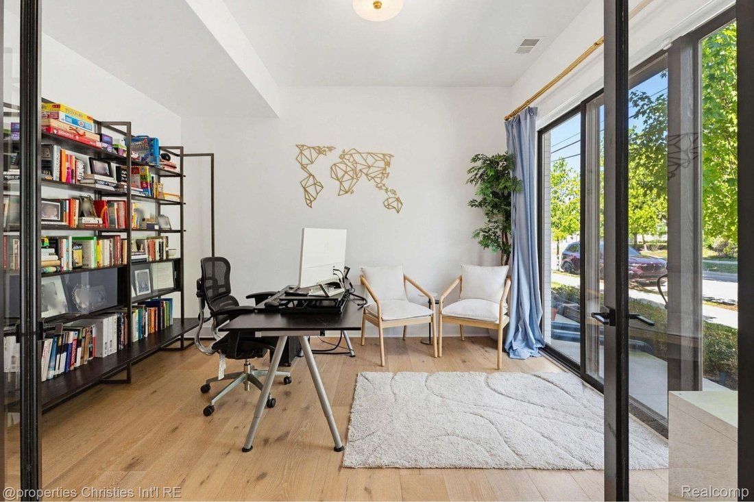 Villa in Royal Oak, Michigan, United States 4 - 18289401