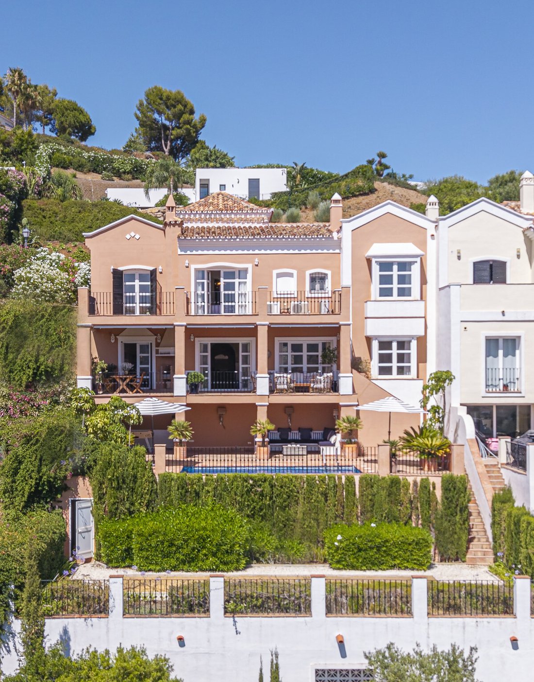 Villa in Benahavis, Andalusia, Spain 3 - 18349591