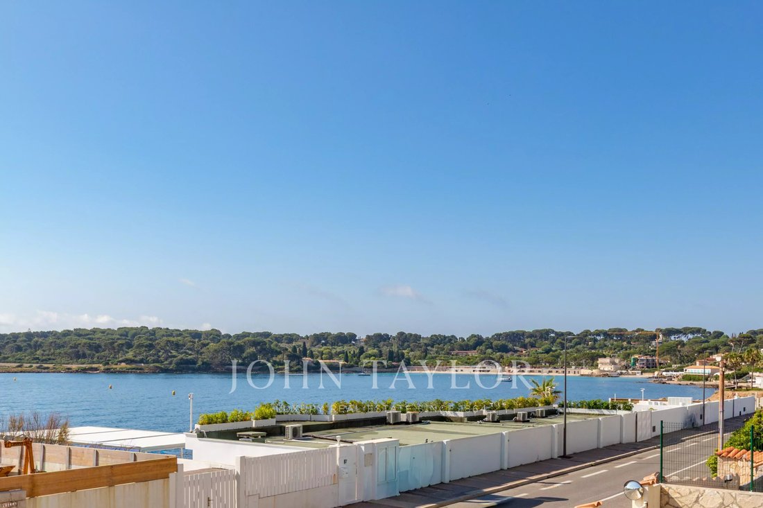Apartment in Antibes, Provence-Alpes-Côte d'Azur, France 5 - 18371404