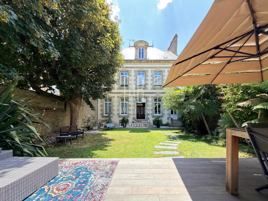 Villa in Chantenay - Sainte-Anne, Nantes, France 1 - 18371441