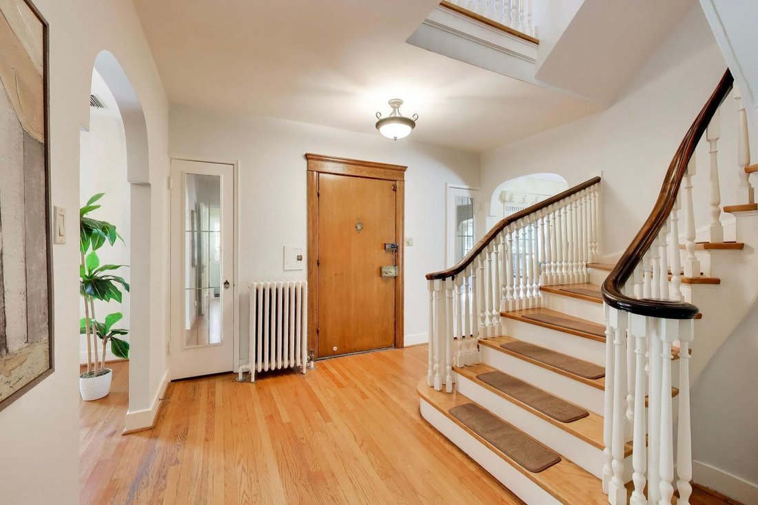 House in Chicago, Illinois, United States 5 - 18371463
