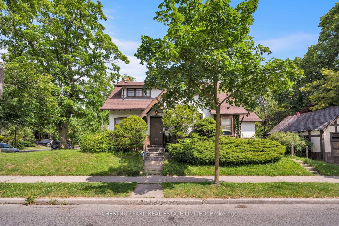 House in Toronto, Ontario, Canada 2 - 18371467