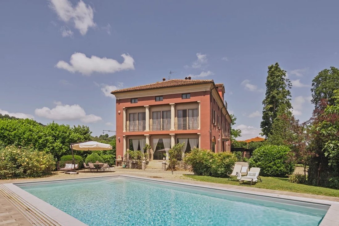 Villa en Melazzo, Piamonte, Italia 1 - 18371312
