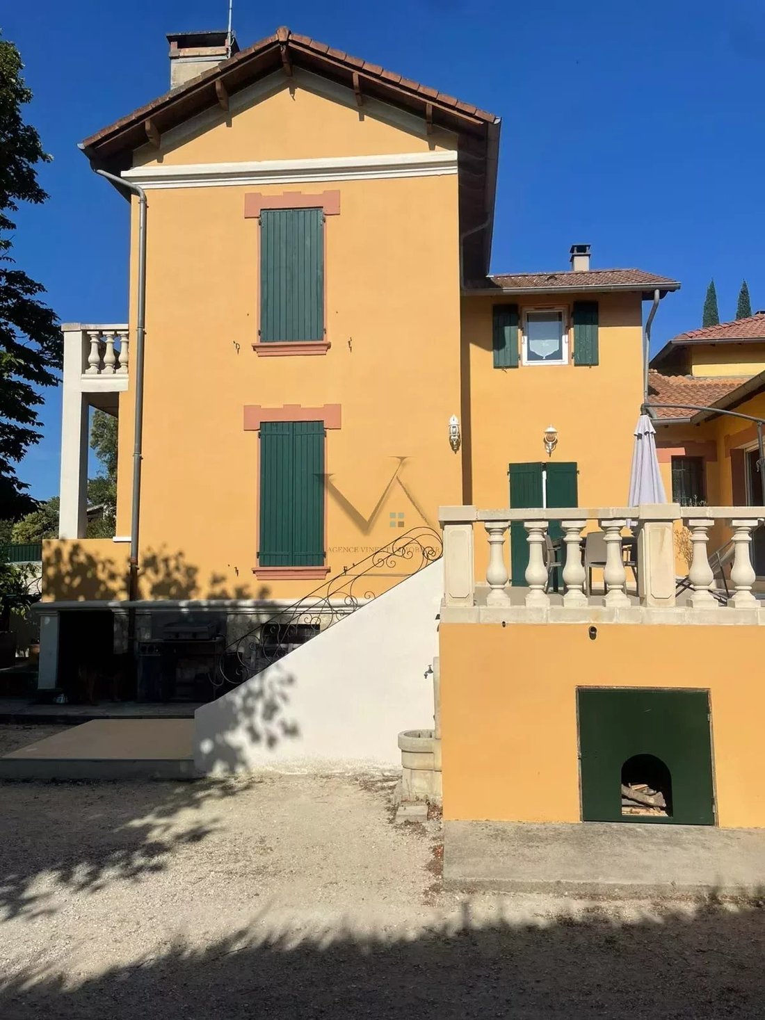 Estate in Sauzet, Auvergne-Rhône-Alpes, France 5 - 15179678