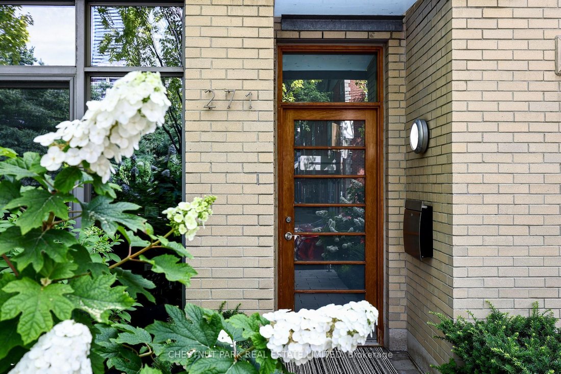 Condo in Toronto, Ontario, Canada 2 - 18371475