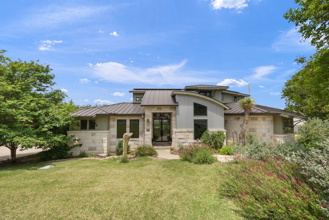 Austin, Texas, United States 1 - 18371491