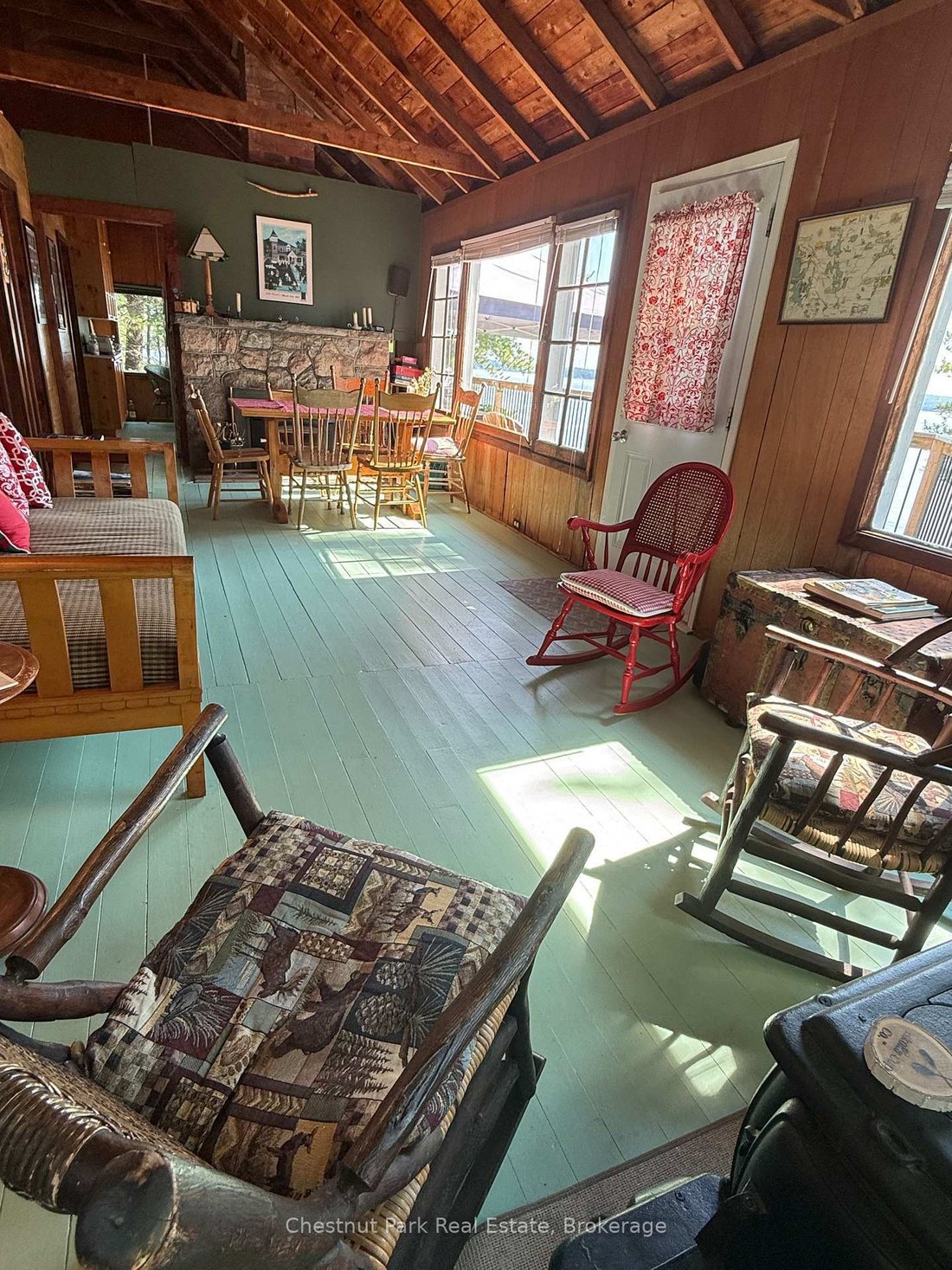 House in Bracebridge, Ontario, Canada 5 - 18371474