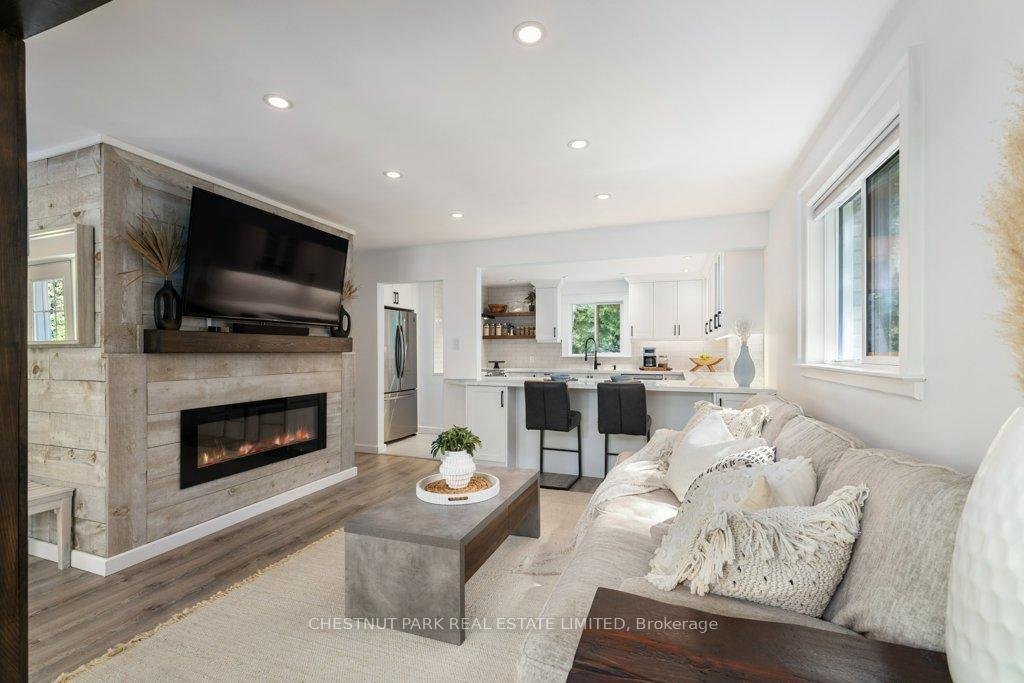 House in Stone Mills, Ontario, Canada 3 - 18371481