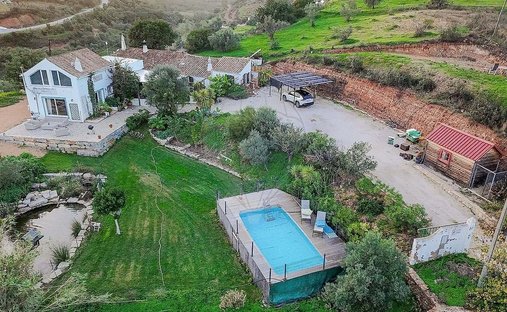 Villa in Santa Catarina da Fonte do Bispo, Algarve, Portugal 1