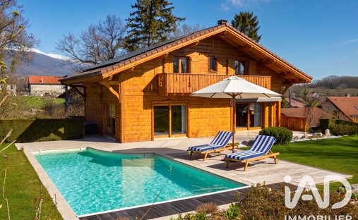 Farges, Auvergne-Rodano-Alpi, Francia 1