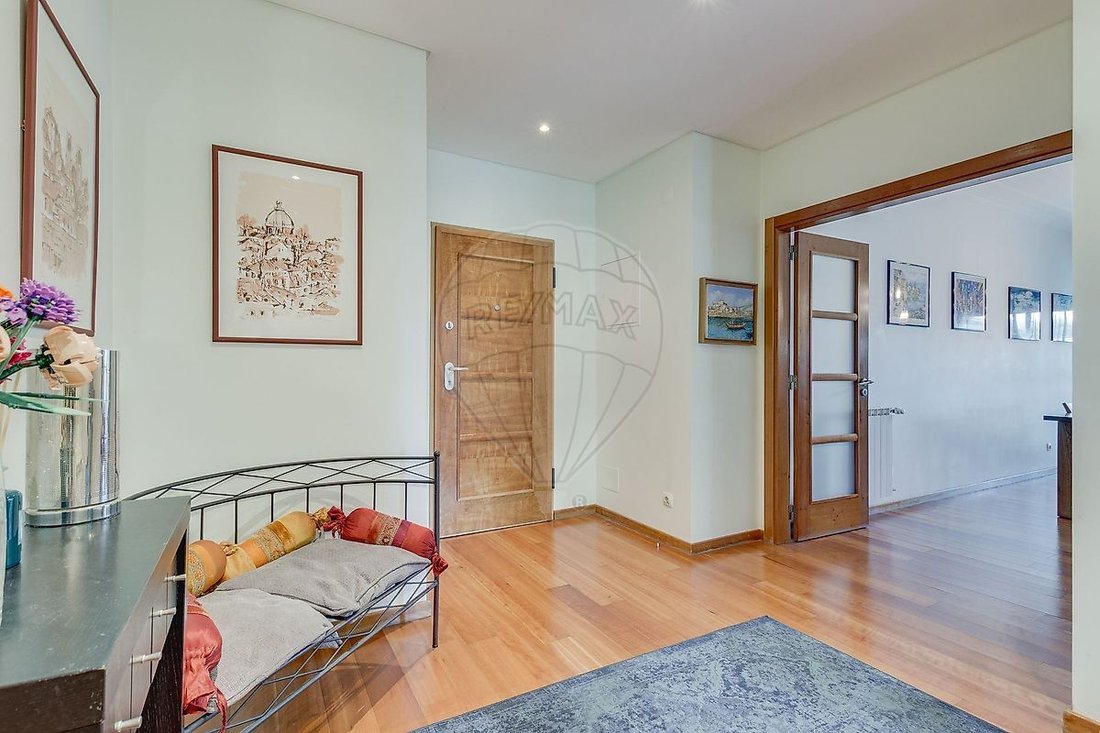 Apartment in Sacavem, Lisbon, Portugal 3 - 18372117